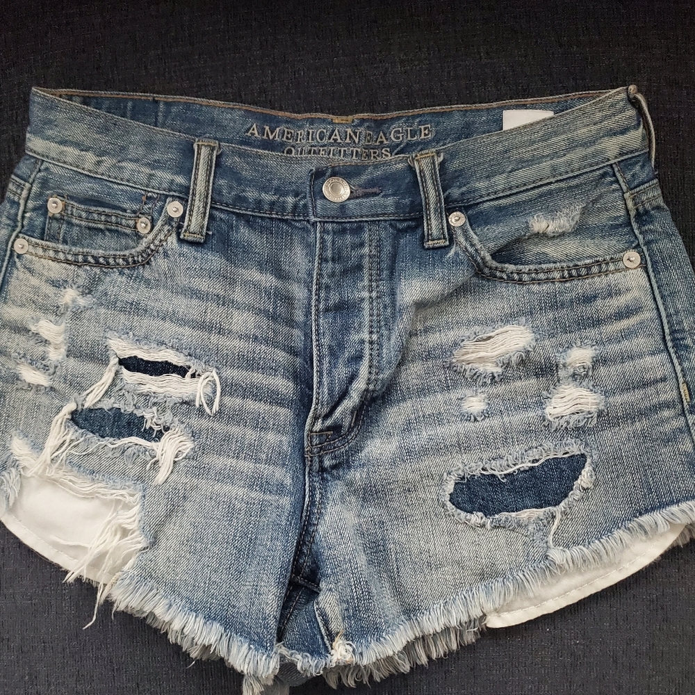American Eagle Vintage Festival Shorts High Waist
